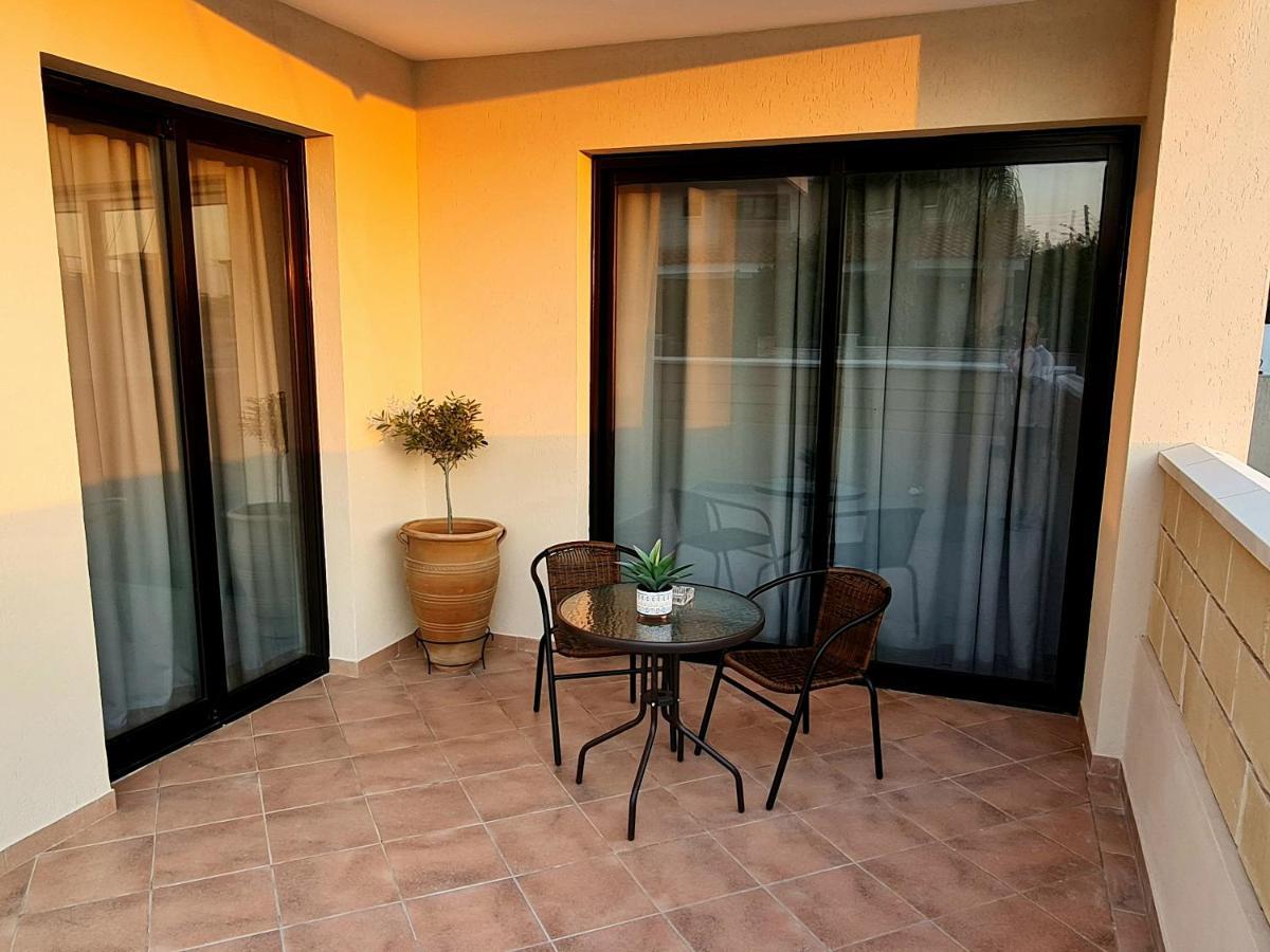 Pylaapts - Apartments Near The Beach Exterior foto